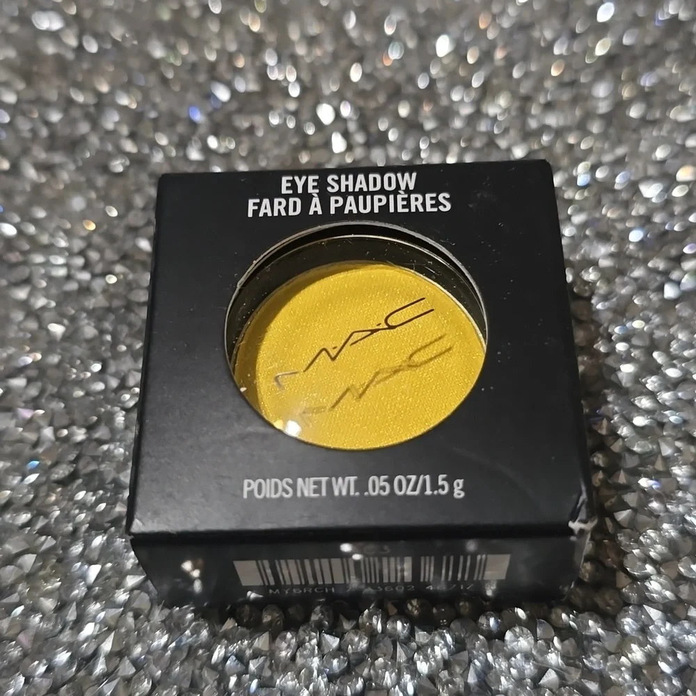 🧚‍♀️MEMORIES OF SPACE Mac Eyeshadow Single NWT